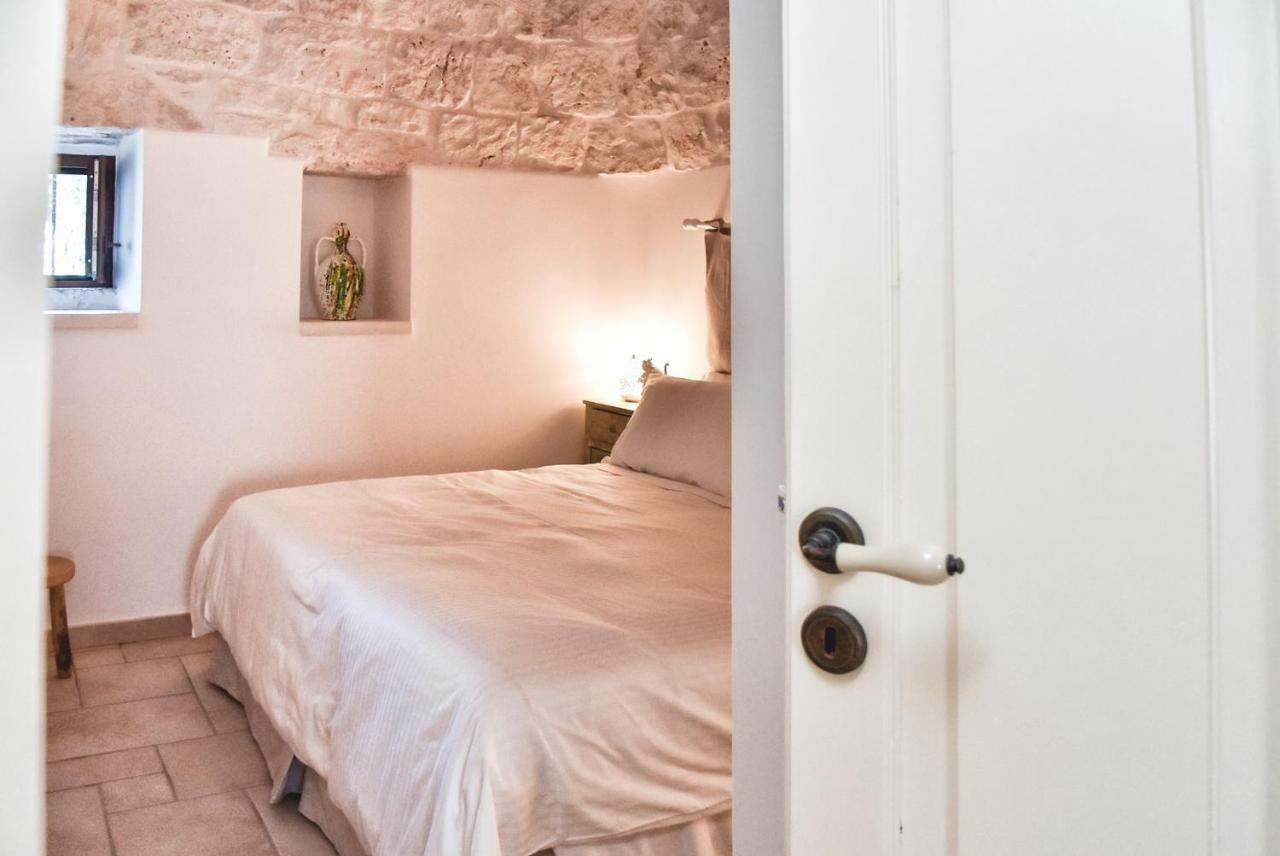 Borgo Santa Clara Apartment Чистернино Екстериор снимка
