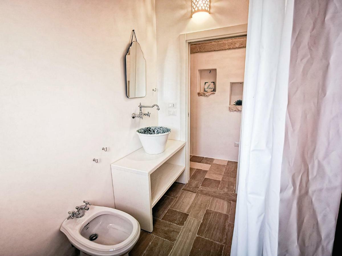 Borgo Santa Clara Apartment Чистернино Екстериор снимка